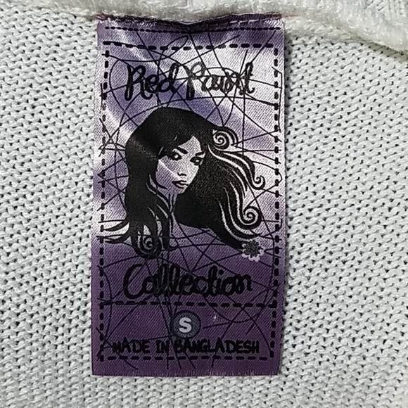 Sweater Dressby Red Paint - Picture 6 of 8